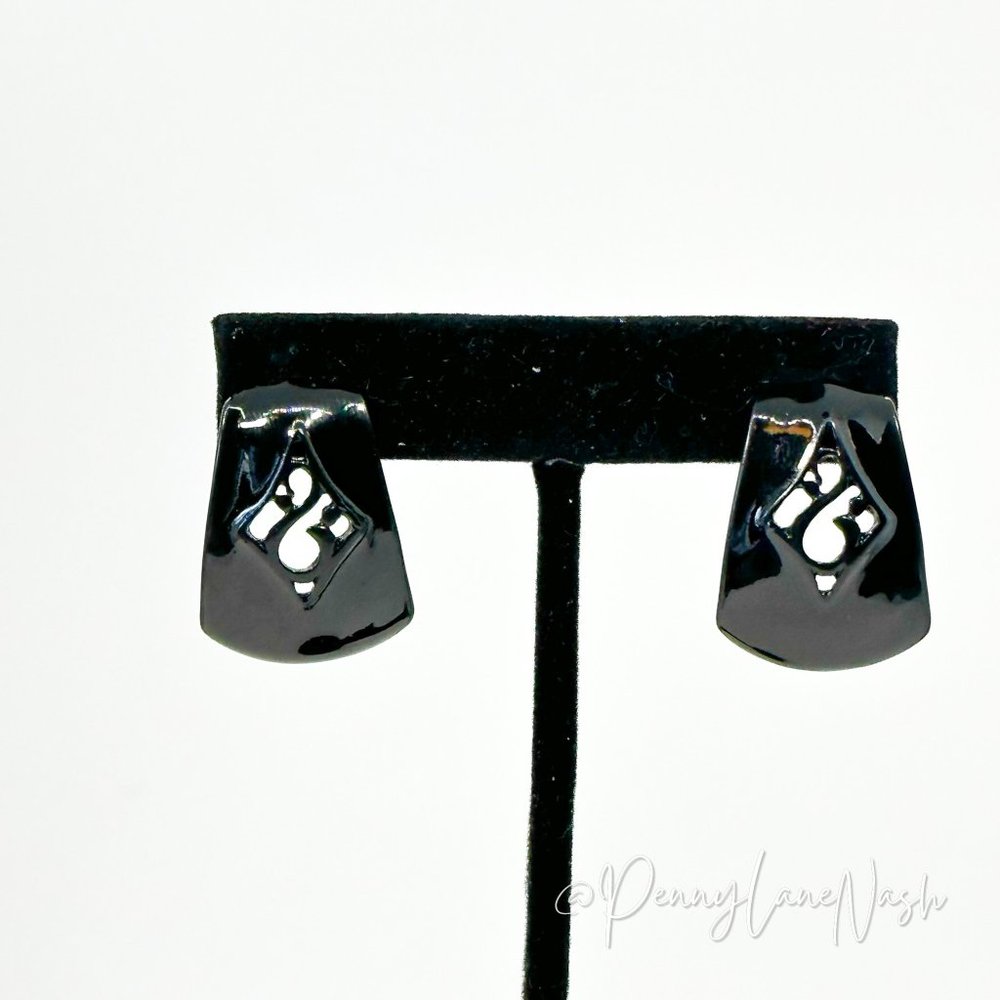 Vintage Black Oblong with Cut Out Stud Earrings